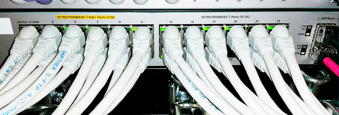 Seidinger_Header-Portfolio_Systemtechnik_NEU Netzwerktechnik Wasserburg – strukturierte Netzwerkverkabelung mit Switch und Datenkabeln